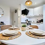 Le Champenois - Cocon Sous Les Toits Apartamento