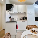 Le Champenois - Cocon Sous Les Toits Apartamento *