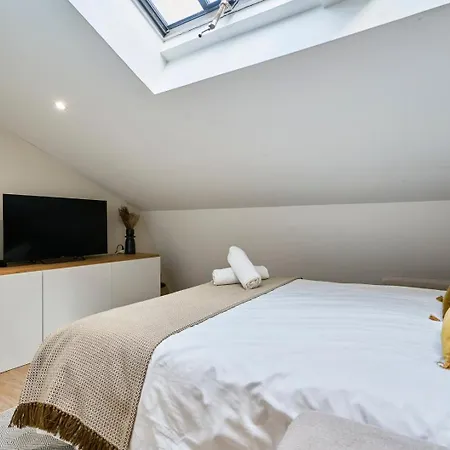 Cosy & Equipe - 5 - Mon Groom Lägenhet