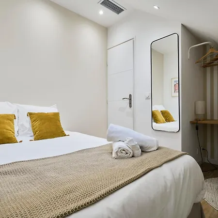 Le Champenois - Cocon Sous Les Toits Apartament Troyes