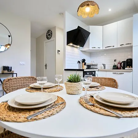 Le Champenois - Cocon Sous Les Toits Apartament