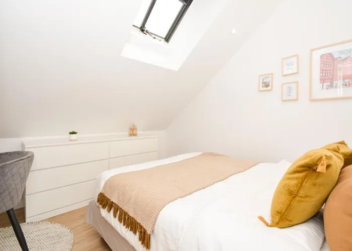 Διαμέρισμα Le Champenois - Cocon Sous Les Toits *