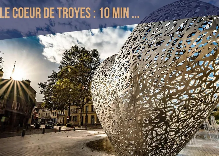 Le Champenois - Cocon Sous Les Toits Διαμέρισμα