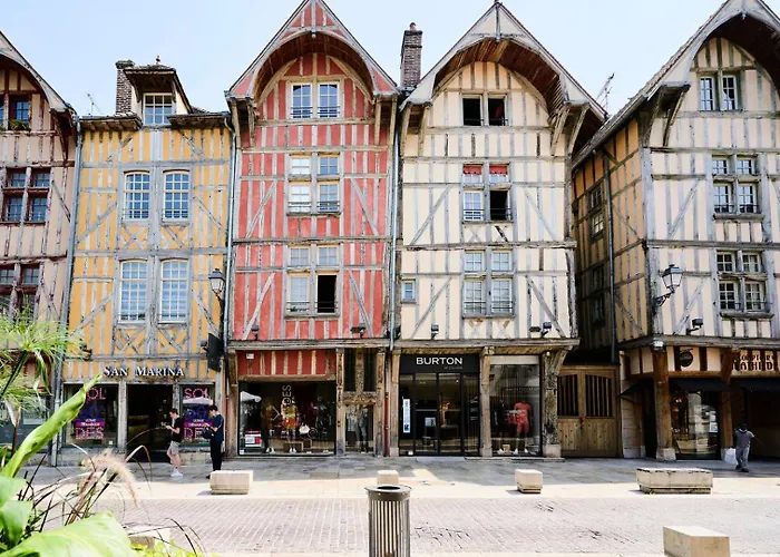 Le Champenois - Cocon Sous Les Toits Διαμέρισμα